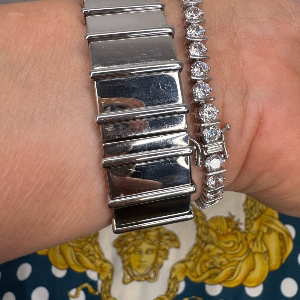 CHANEL Mademoiselle H0830 Diamond Bezel Bangle Watch watch women TO161560 - Picture 5 of 14